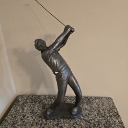 ⛳ Golf-Themed Decor Lot – Lamp, Statue, Figurine, Switch Covers