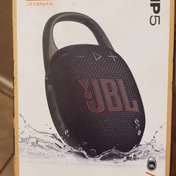 JBL Clip 5