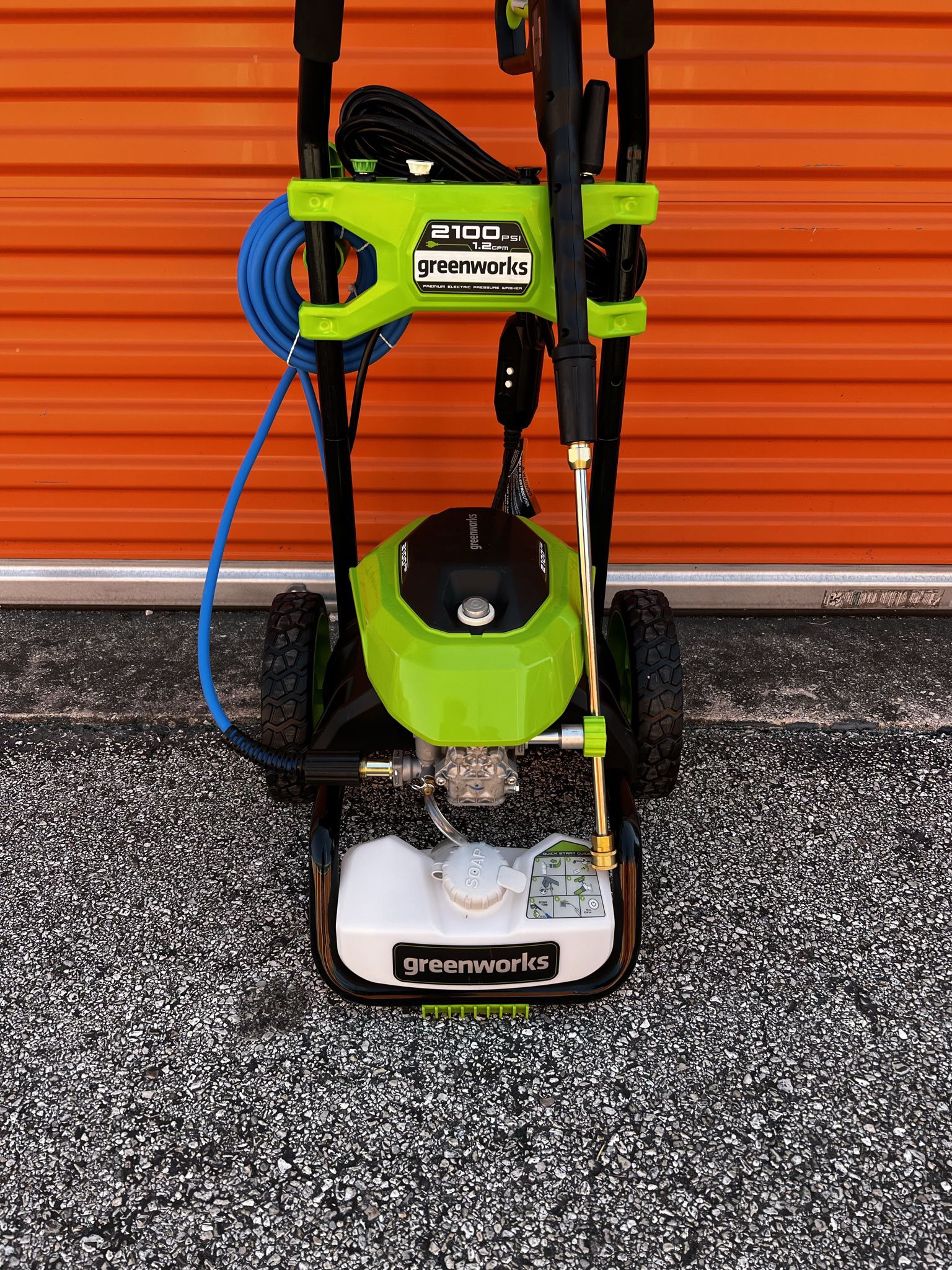 Greenworks 2100 PSI 1.2-GPM-Gallons Cold Water Electric Pressure Washer