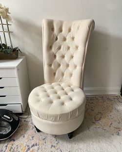 Cream velvet vanity chair