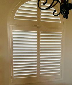 REAL WOOD & LIFETIME WARRANTY, Custom Interior Shutters, Plantation Shutters, Window Treatments, Window Coverings, Persianas de Madera