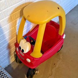 Kids riding toy