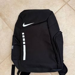 Nike Elite Bag