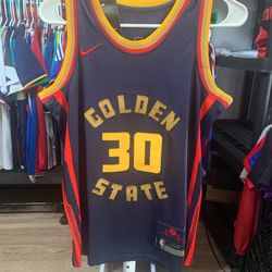 Warriors Curry Jersey 