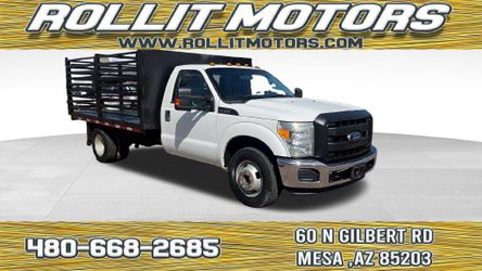 2015 Ford F-350 Chassis