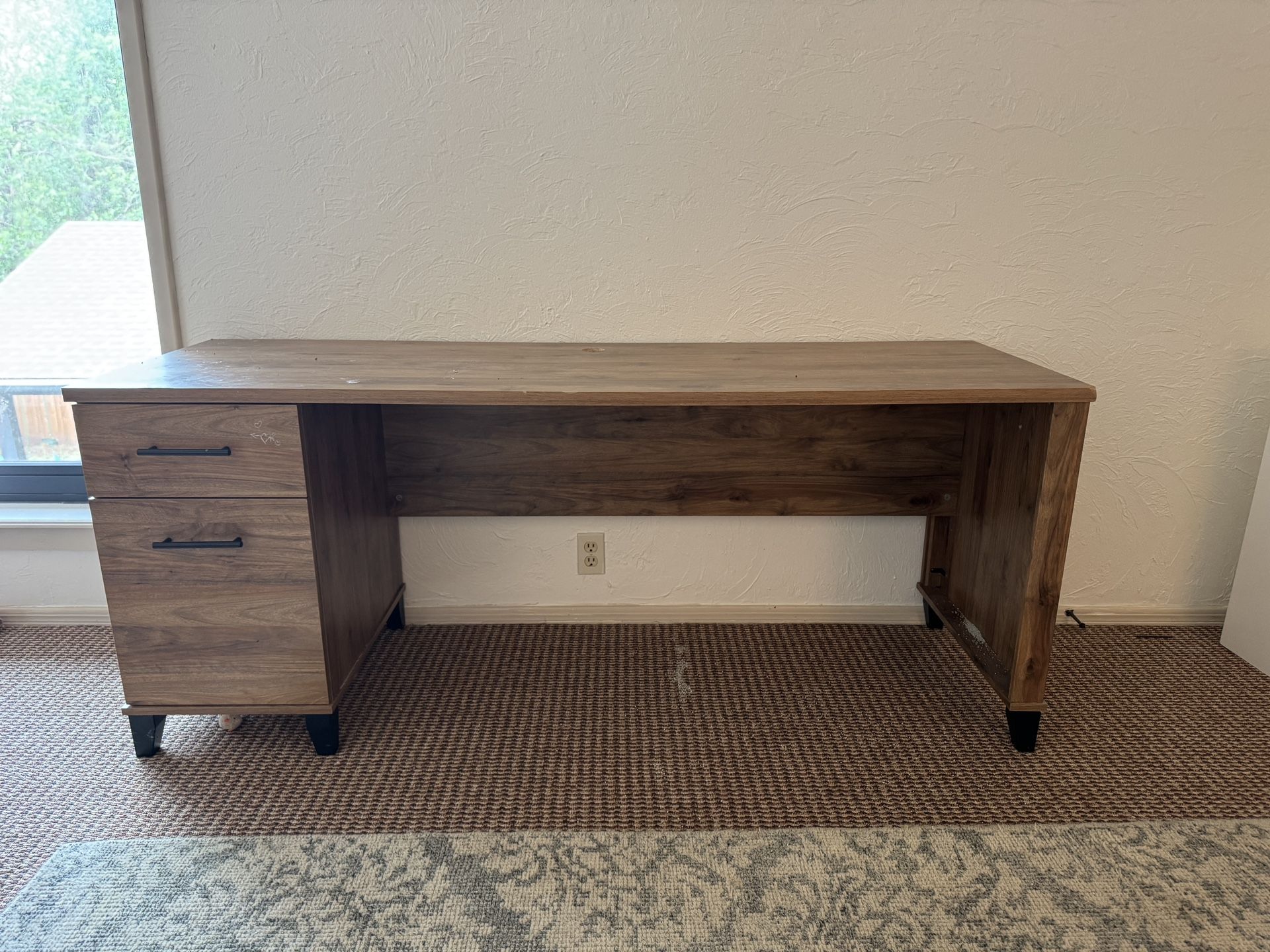 Large Desk