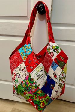 The Grinch Mondo Bag NEW