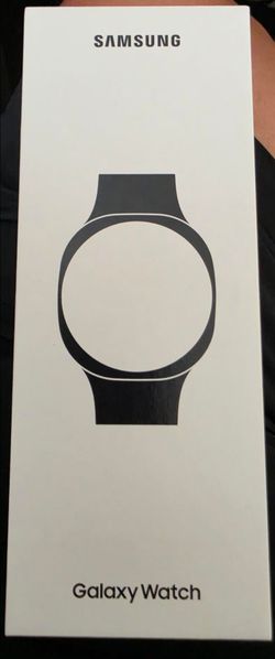 Like New Samsung Galaxy Watch8 44mm Silver Bluetooth / Wi-Fi