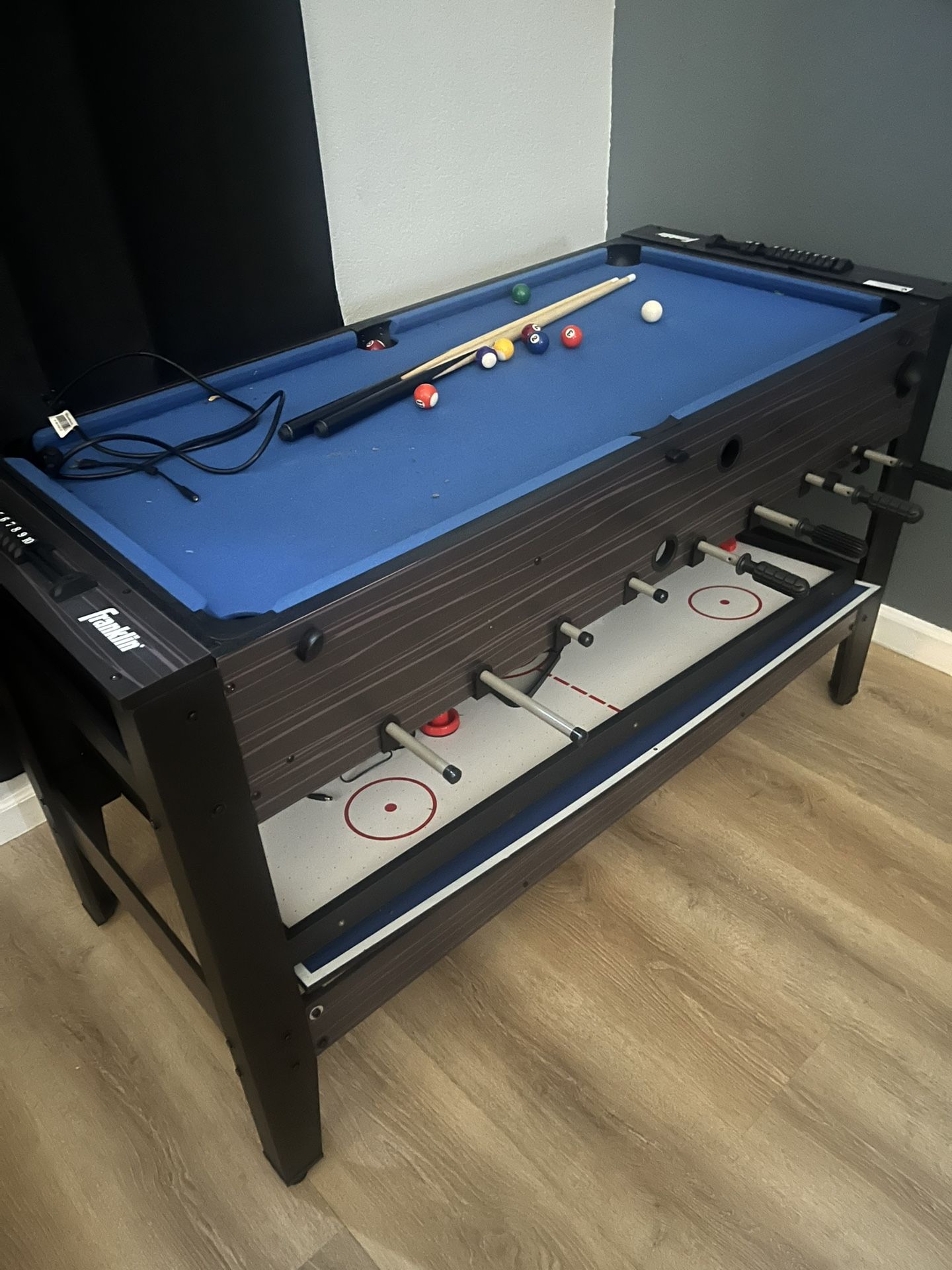 Like New Game Table All Parts There Air Hockey Pool Paddle Ball And Soccer