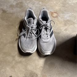 Adidas Men’s Runners Size 11 1/2