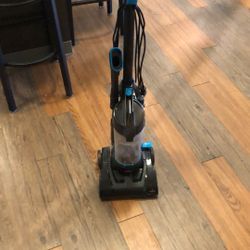 Power Force Compact Vacuum 