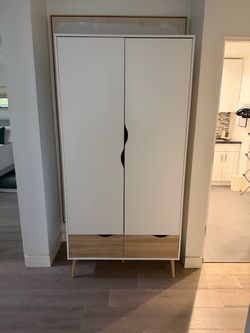 WARDROBE ORGANIZER