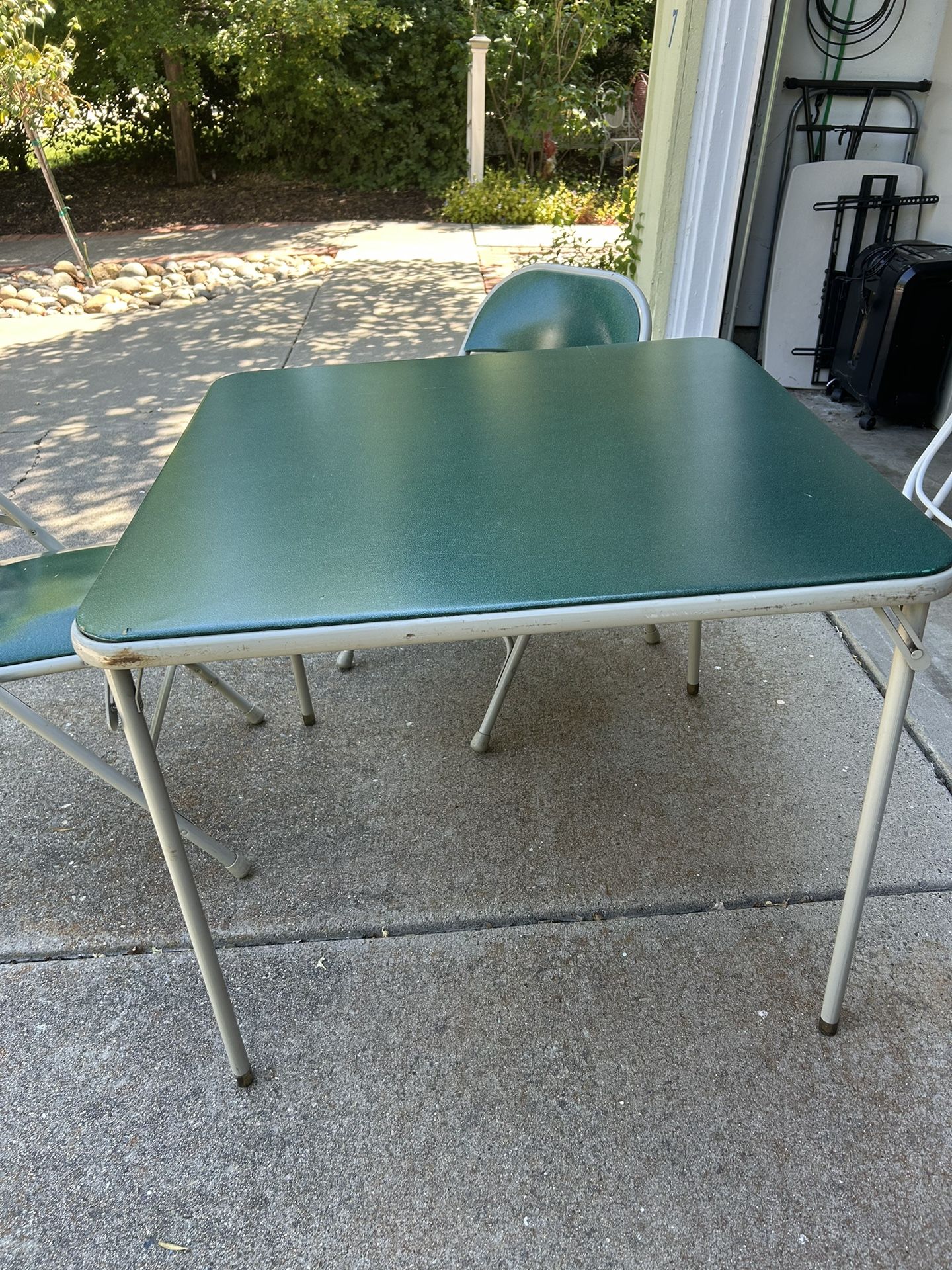 Vintage Samsonite Folding Card Table With Two folding Chairs