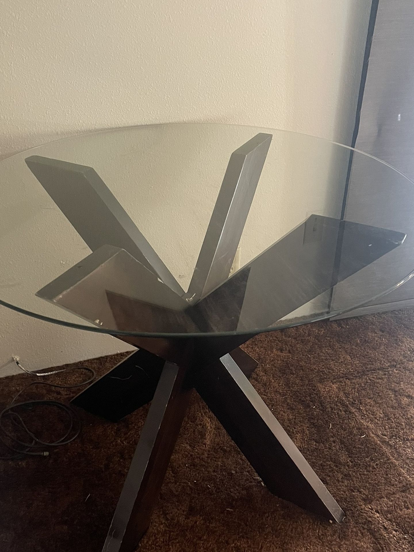 Round Table Solid Glass