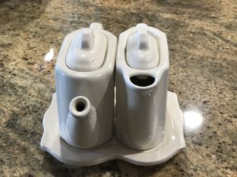 Restoration Hardware Tea Pot Set - Cute