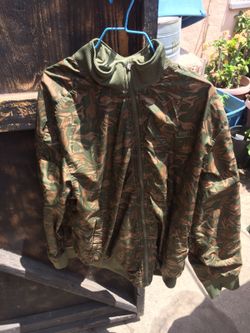Reversible Nike camo bomber jacket xl