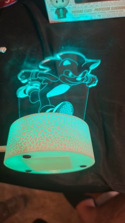 Sonic desk light