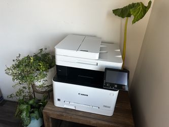 Canon Color Image Class MF642Cdw