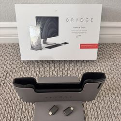 MacBook Pro 13-inch Vertical Dock by Brydge