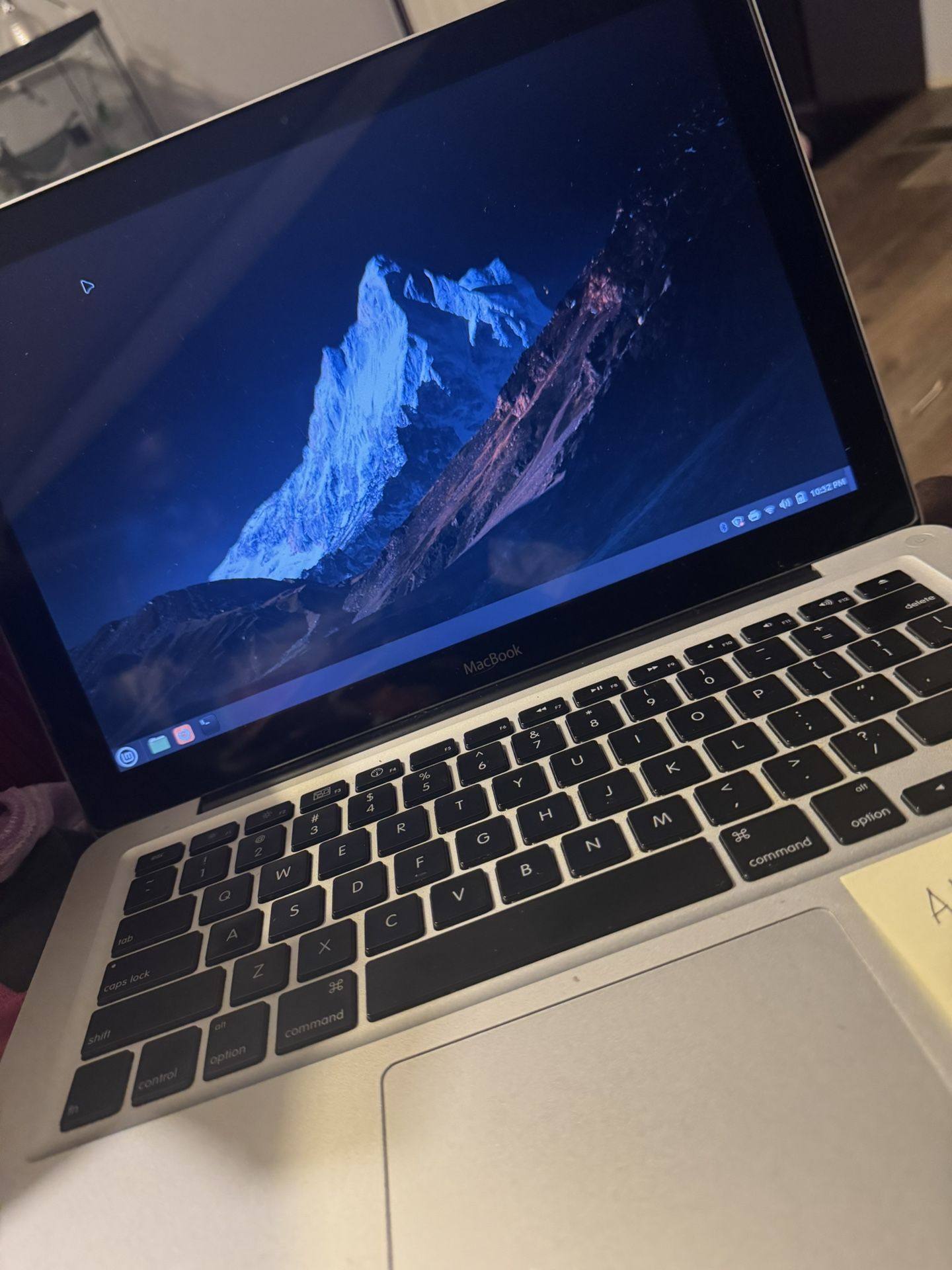 MacBook