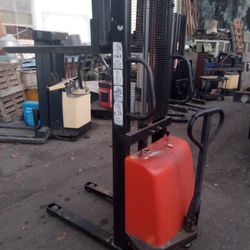 Hyd  Lift 