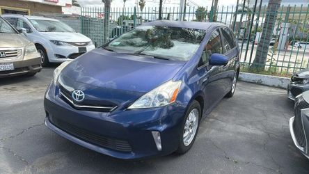 2014 Toyota Prius v