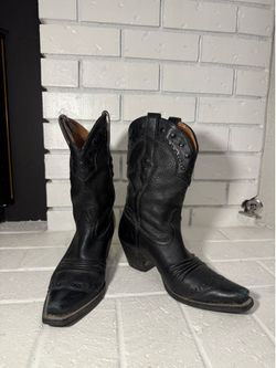 Black Ariat Cowboy Boots Woman’s 7