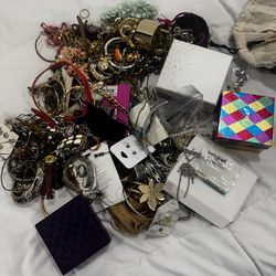 Tons of jewelry selling all
