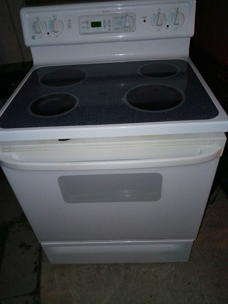 Spectra general electric stove works very good $130