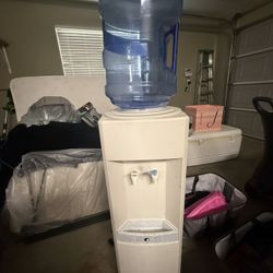 Cold Water Dispenser 