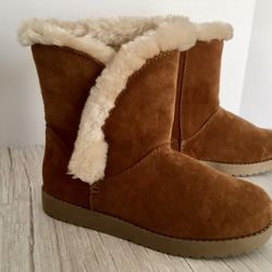 Suede Boots, Size 6