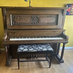 Free upright piano