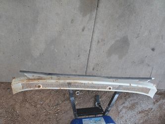 Hood cowl 63 impala