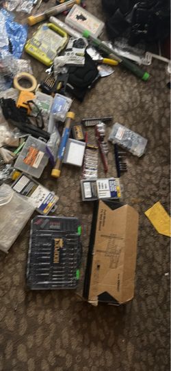 Mixed Tool and Hardware Lot