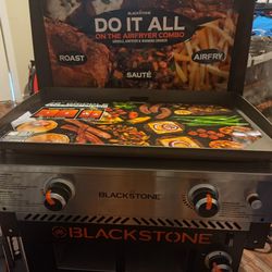 Blackstone 28 Inch Griddle Air Fryer Combo