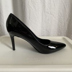 Marc Fisher Black Patent Pump 8.5W