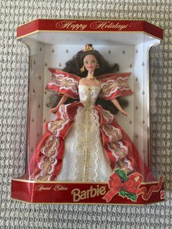 BARBIE Special Edition Happy Holidays GREEN EYES