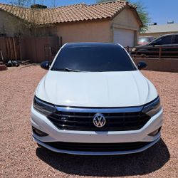 Volkswagen Jetta 2019 Salvage 