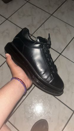 Authentic Alexzander mcqueens