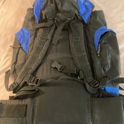 BACKPACK 