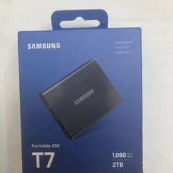 NEW Samsung T7 Portable SSD 2TB - Titan Gray - External Solid State Drive