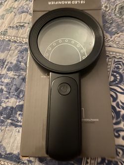 Magnifying  Glass  With Light