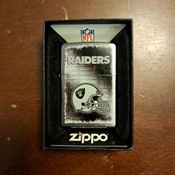 Raiders Zippo Lighter 