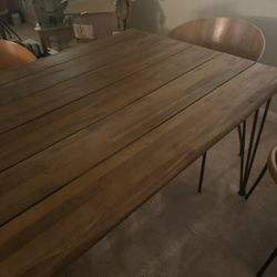 Wooden dining Table. No Chairs