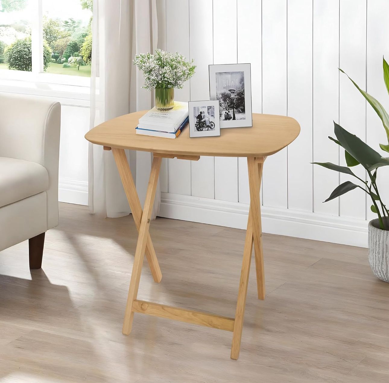 Charming Foldable Side Table - Move-In Ready!