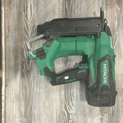 18 GA Hitachi Brad Nailer - NT 1850DE