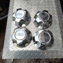 Ford Hubcaps