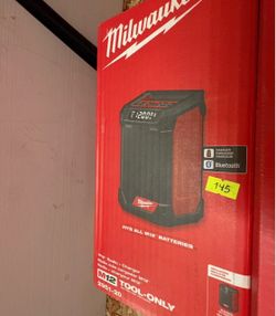 Milwaukee new radio Bluetooth M12