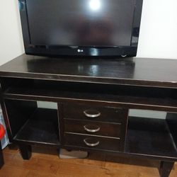 Free TV Stand