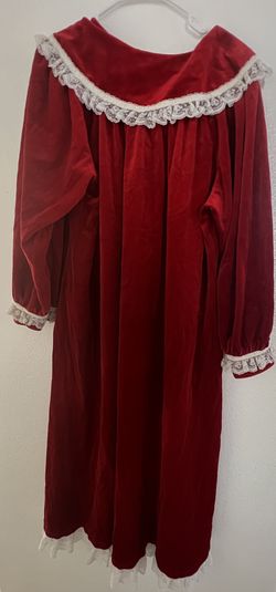 Vintage “Mrs Claus”red Nightgown 